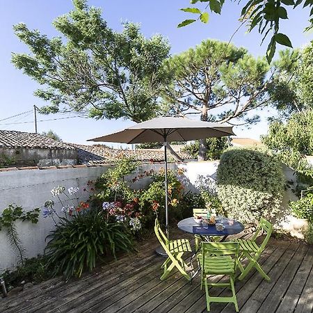 350M De La Mer - Maison Pour 6 Ile d'Yeu Exterior photo